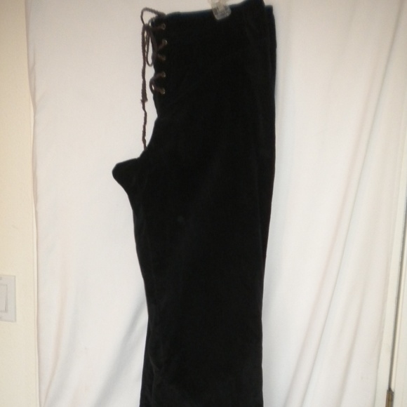 Jeanology Pants - Jeanology Women Size 14 Velour Black Pants